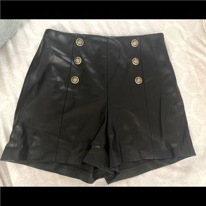 ZARA BLACK HIGH WAISTED FAUX LEATHER SHORTS WITH BUTTONS
